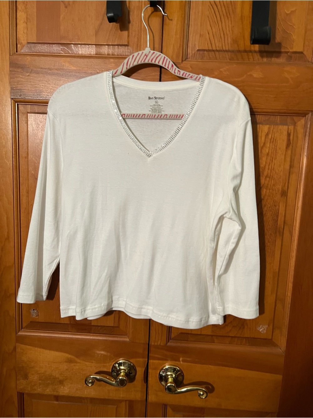 Bay Studio Cream V-Neck Long Sleeve Top